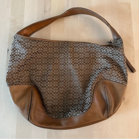 COACH - Monogram Hobo Bag 🤎✨ - Picture 1 of 12